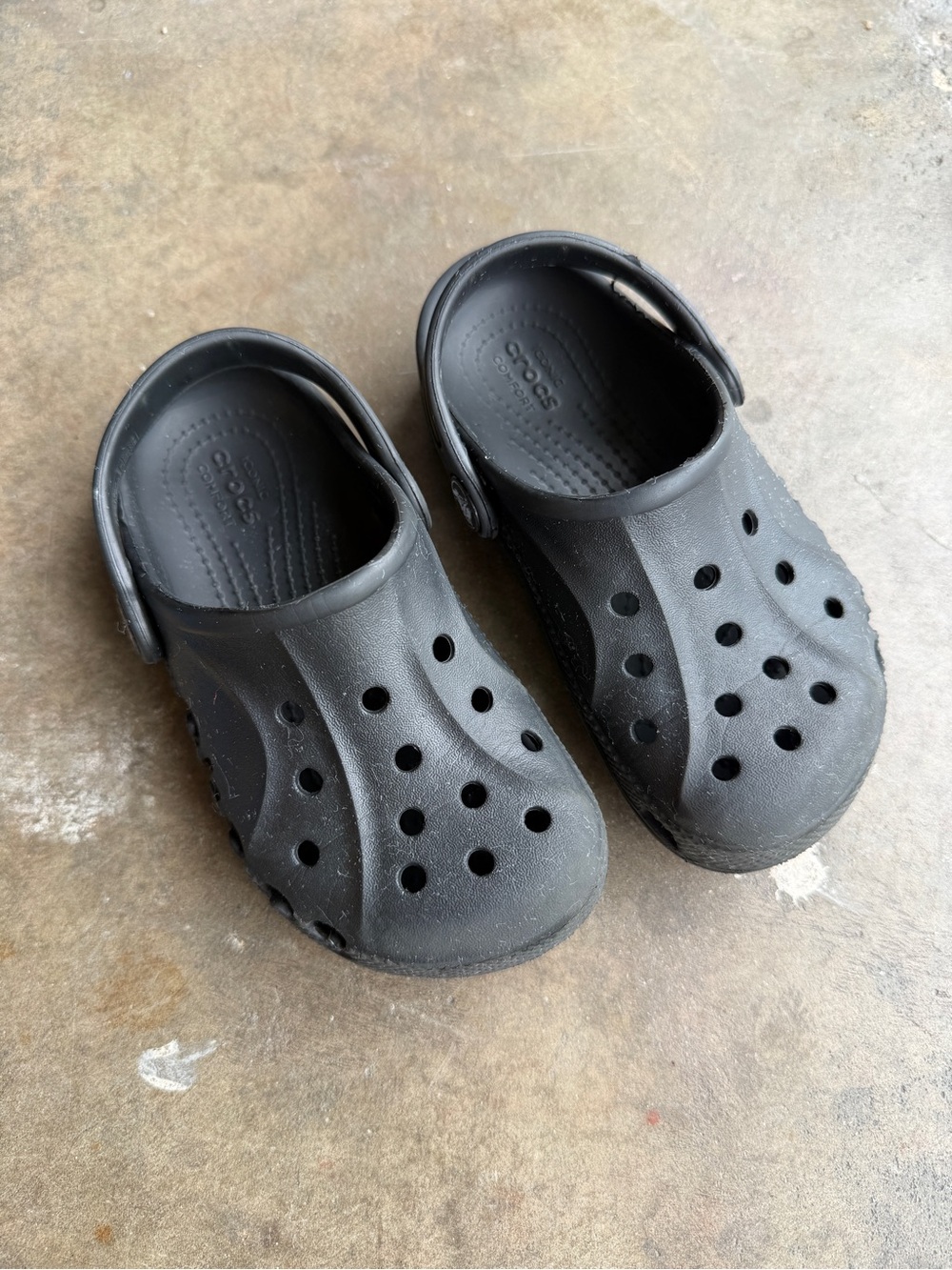 Toddler Black Crocs